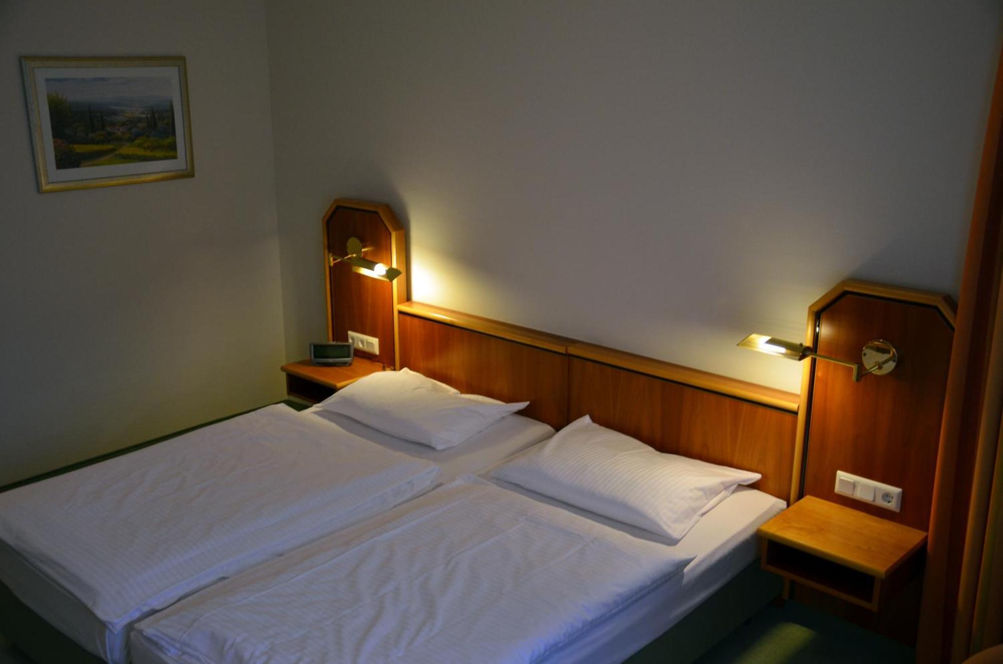 Hotel Haus Am Park Bad Homburg vor der Höhe Dış mekan fotoğraf