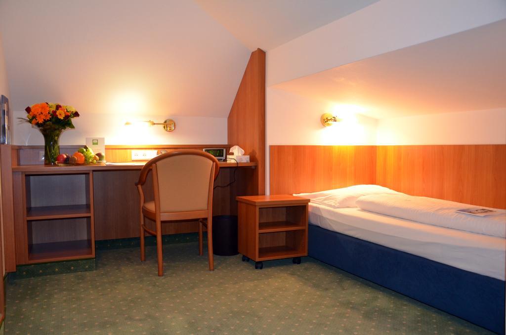 Hotel Haus Am Park Bad Homburg vor der Höhe Dış mekan fotoğraf